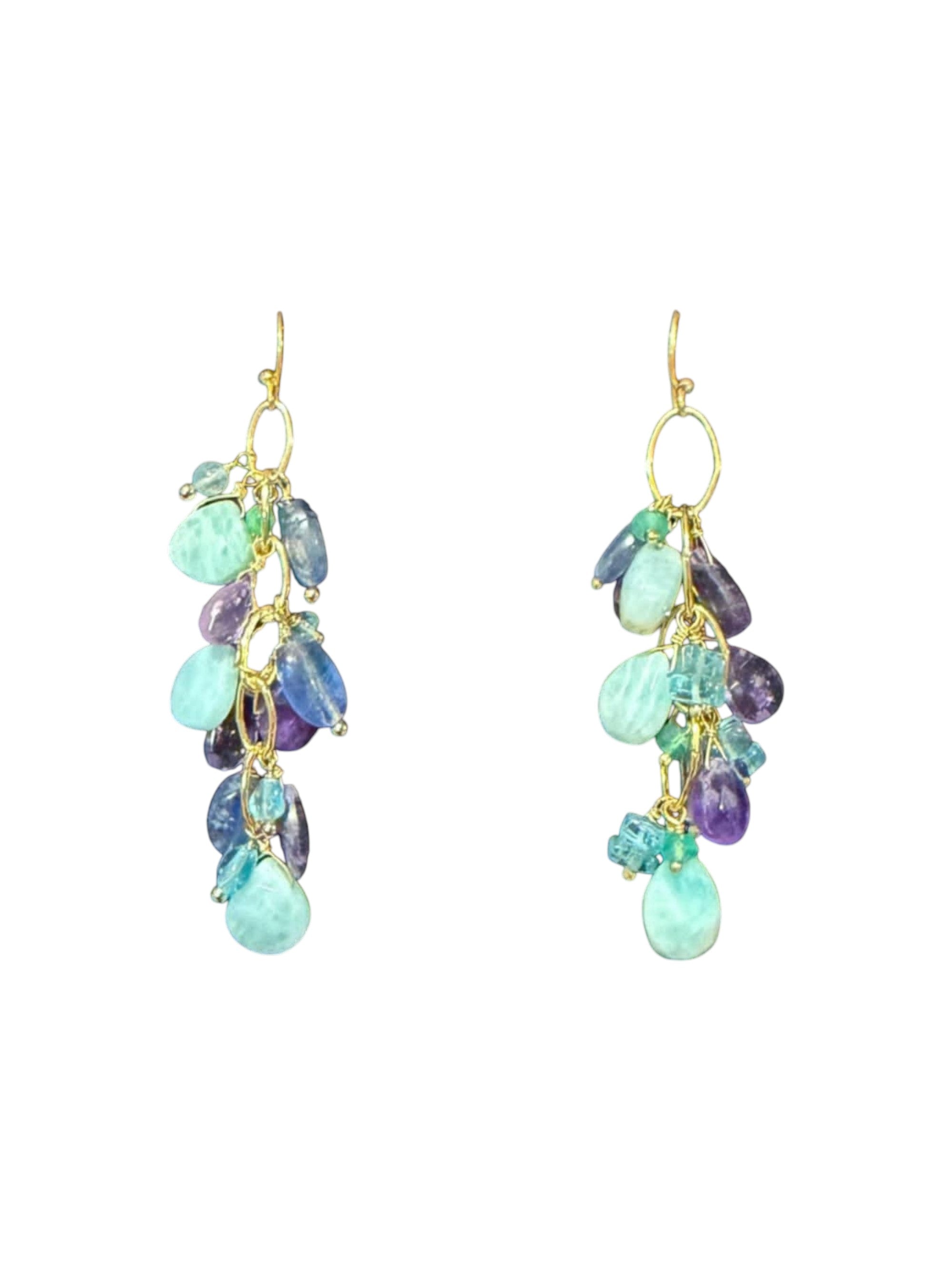 Los pendientes de racimo de gemas en cascada "Calypso" con tonos pastel