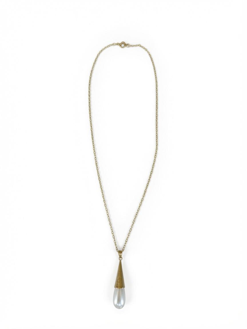 The Golden Teardrop Necklace